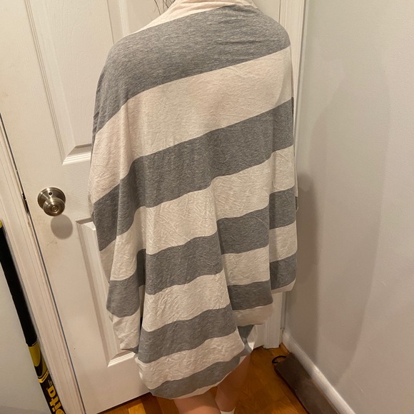 Lululemon wrap - Picture 2 of 3